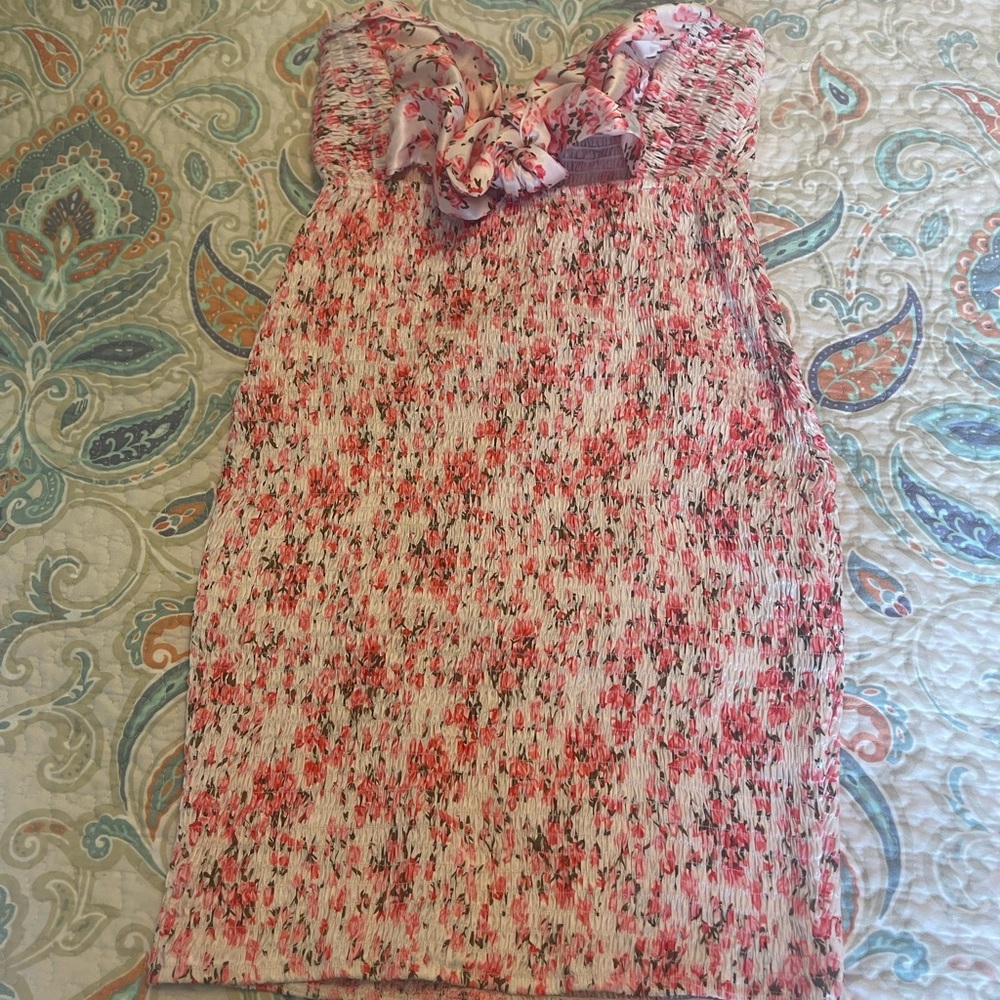 Floral strapless dress